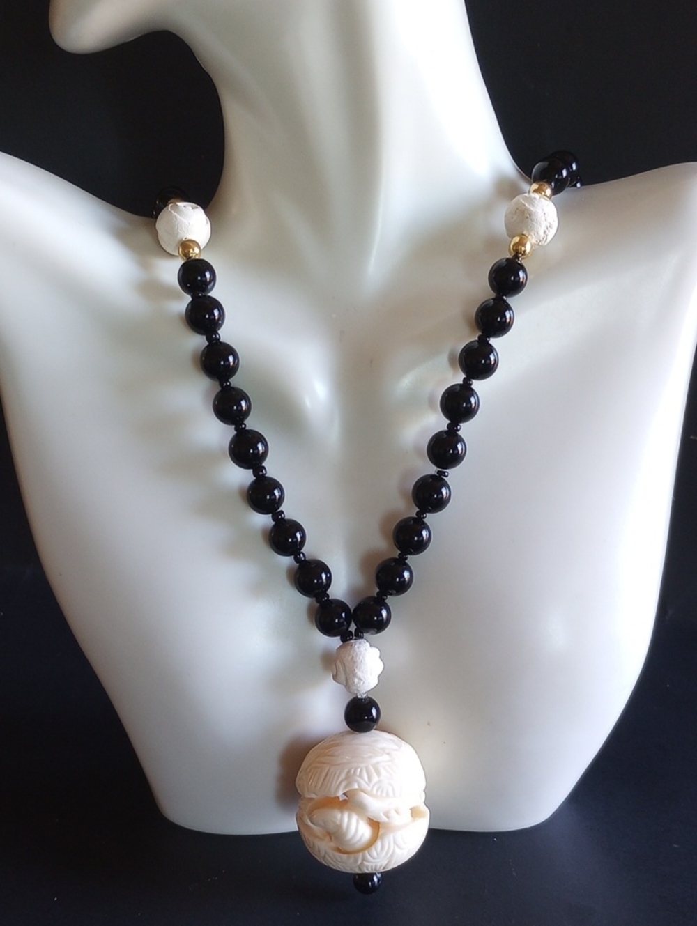 Black and Cream Beaded Statement Necklace - Elegant Women Jewelry